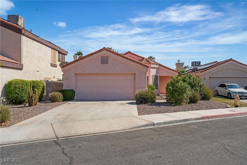 6537 Old Oxford Ave, Las Vegas, NV, 89108-0203 | Card Image