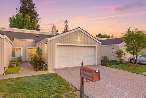 22652 Silver Oak Ln, Cupertino, CA, 95014 | Card Image