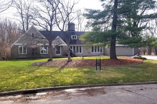4717 Mohican Ln, Okemos, MI, 48864-1404 | Card Image