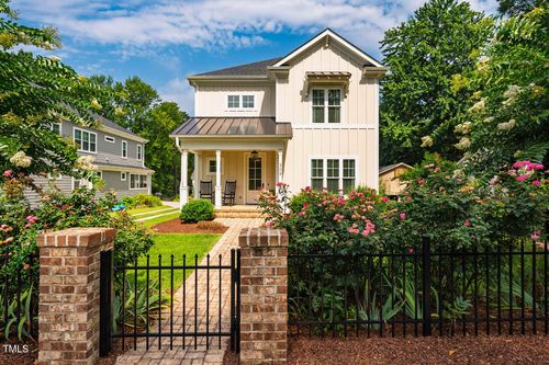 309 N Mason St, Apex, NC, 27502-1749 | Card Image