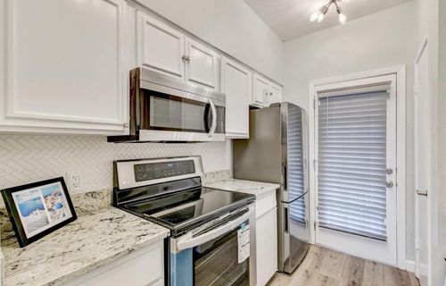 apt-126s-4401 Bellaire Dr S, Fort Worth, TX, 76109-5180 | Card Image