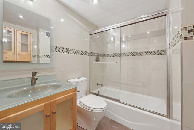 APT-401 - 2141 P St Nw, Condo with 1 bedrooms, 1 bathrooms and null parking in WASHINGTON DC | Image 9