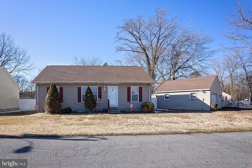 1303 Colonial Ave, CAMBRIDGE, MD, 21613-2929 | Card Image