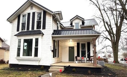 639 S Main St, Kenton, OH, 43326-1950 | Card Image