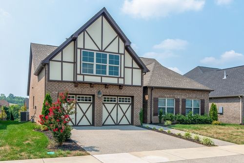 730 Canter Ln, Hendersonville, TN, 37075-1529 | Card Image