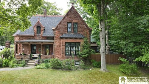 55 Lambert Ave, Fredonia, NY, 14063-1811 | Card Image
