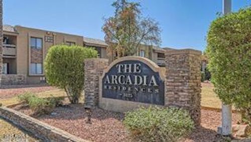 114-3825 E Camelback Rd, Phoenix, AZ, 85018-2643 | Card Image