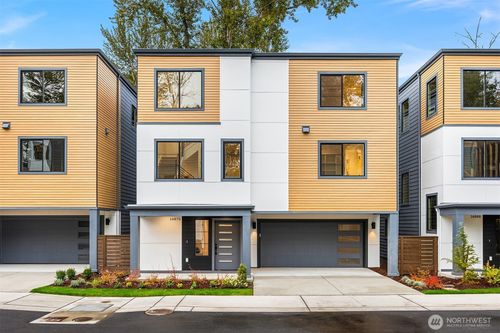 14892 HS#7 Ne 2nd Ct, Bellevue, WA, 98007 | Card Image