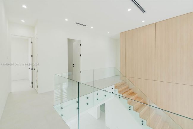 549 East Dr, House other with 4 bedrooms, 4 bathrooms and null parking in Miami Springs FL | Image 49