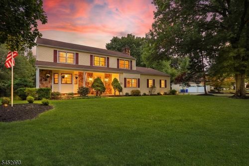 3 Ivy Ln, Hillsborough, NJ, 08844-3814 | Card Image