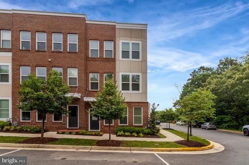 9180 Snowden Ashford Rd, LORTON, VA, 22079-5268 | Card Image