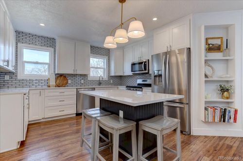 2741 S Sherman St, Englewood, CO, 80113-1618 | Card Image