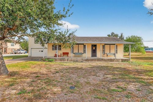 5226 Cain Dr, Corpus Christi, TX, 78411-4618 | Card Image