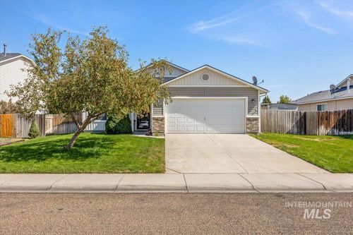 5415 Barkley Way, Caldwell, ID, 83607-5195 | Card Image