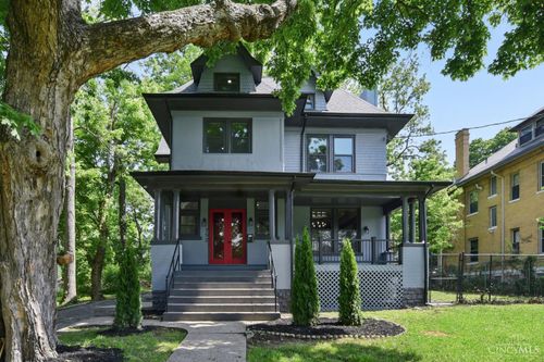 752 S Fred Shuttlesworth Cir, Cincinnati, OH, 45229-2113 | Card Image