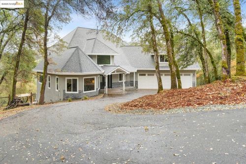 3891 Chariot Cir, Rescue, CA, 95672-9614 | Card Image