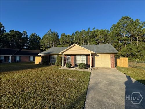 1381 Coalition Cir, Hinesville, GA, 31313-9163 | Card Image