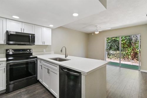 3450 Ne 13th Street, Oakland Park, FL, 33334 | Card Image