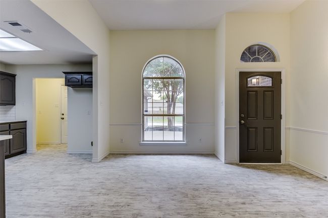 408 Tara Ln, House other with 3 bedrooms, 2 bathrooms and null parking in Red Oak TX | Image 6