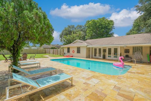 166 Old Country Rd S, Wellington, FL, 33414-4828 | Card Image