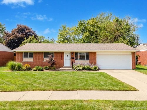43403 Vivian Dr, Sterling Heights, MI, 48313-1759 | Card Image