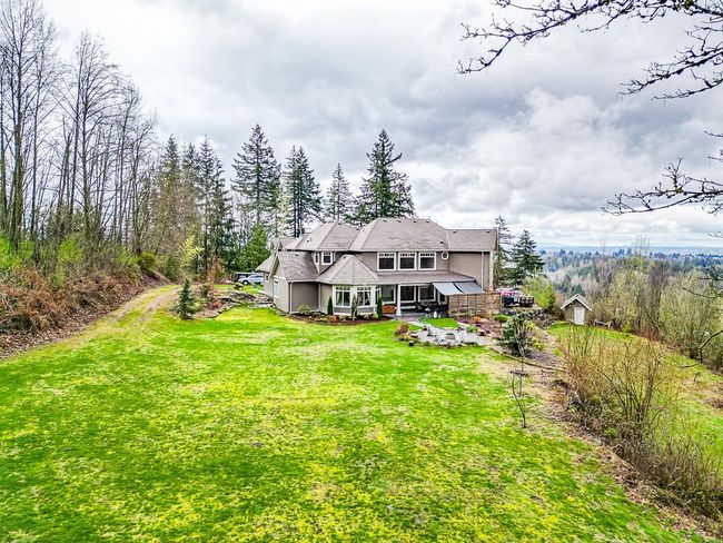 9503 Dawson Drive, House other with 4 bedrooms, 4 bathrooms and 15 parking in Mission BC | Image 3