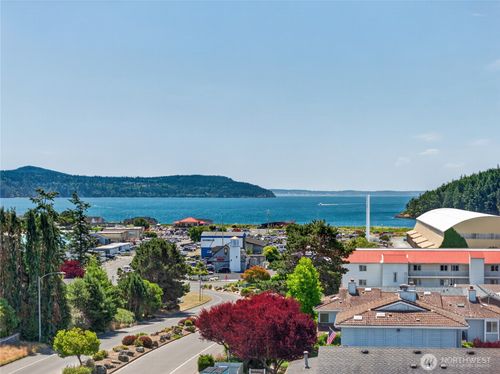 a-301-1510 Skyline Way, Anacortes, WA, 98221-2991 | Card Image