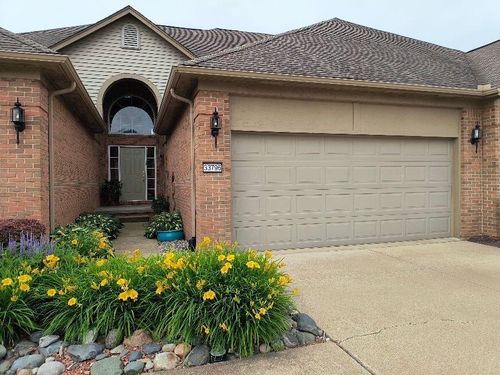 34-33796 Michigamme Dr, Chesterfield, MI, 48047-4378 | Card Image