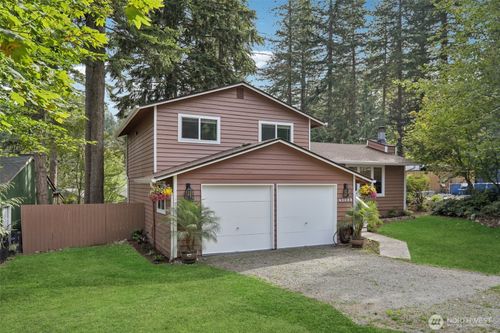 43233 Se 176th St, North Bend, WA, 98045-9003 | Card Image