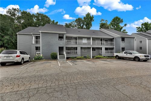 312 Northlake Dr, Anderson, SC, 29625-5305 | Card Image