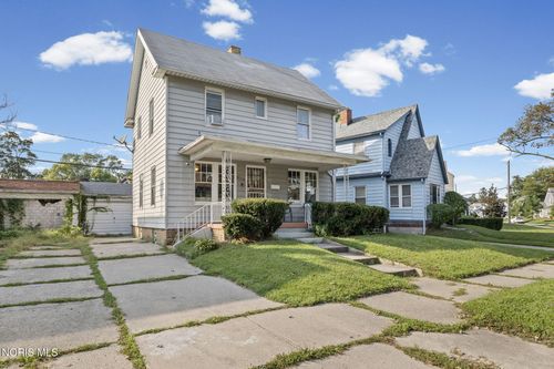 1321 Addington Rd, Toledo, OH, 43607-1702 | Card Image