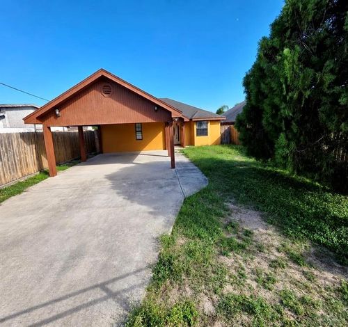 23 Codorniz, Rio Grande City, TX, 78582 | Card Image
