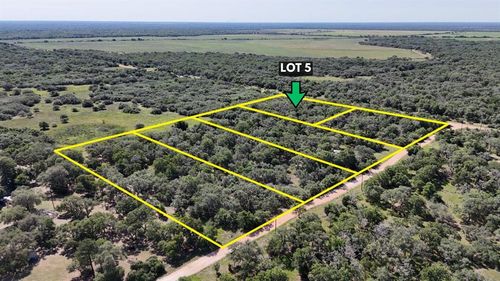 5 County Road 14, Hallettsville, TX, 77964 | Card Image
