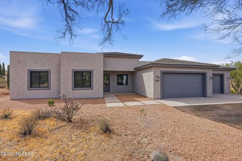 4910 W Placita De Los Vientos, Tucson, AZ, 85745 | Card Image
