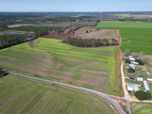 5400 Rockaway Creek Rd, McDavid, FL, 32568 | Card Image