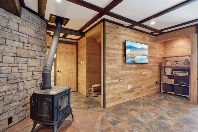 1212 Old Forbes Rd, House other with 3 bedrooms, 4 bathrooms and 3 parking in Ligonier PA | Image 33