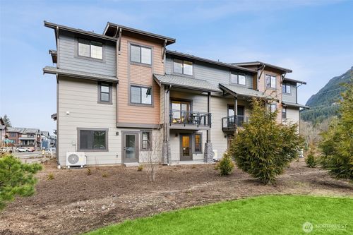 1804-1196 Waterfall Way Se, North Bend, WA, 98045-6000 | Card Image