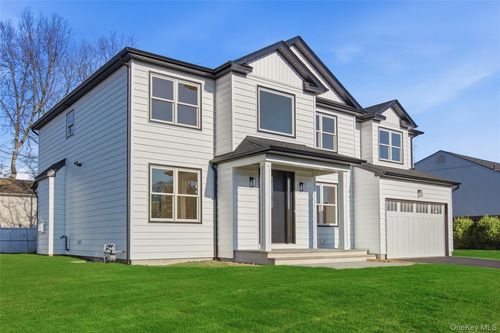 16 Otsego Pl, Jericho, NY, 11753-1406 | Card Image