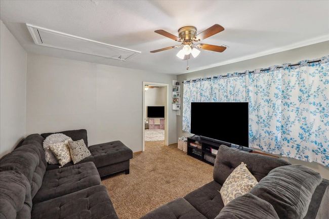 1945 N 23 Rd St, House other with 3 bedrooms, 2 bathrooms and null parking in Beaumont TX | Image 4