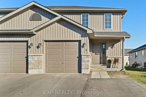 10 Cobblestone St, Belleville, ON, K8P0E4 | Card Image