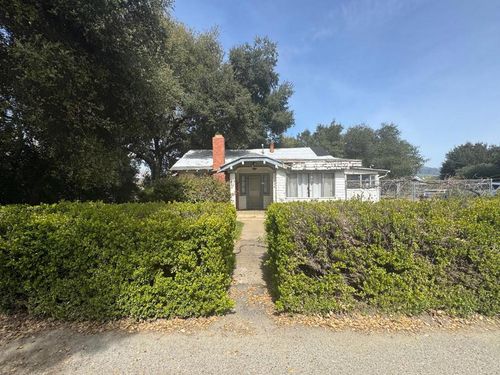 15220 Watsonville Rd, Morgan Hill, CA, 95037-6042 | Card Image