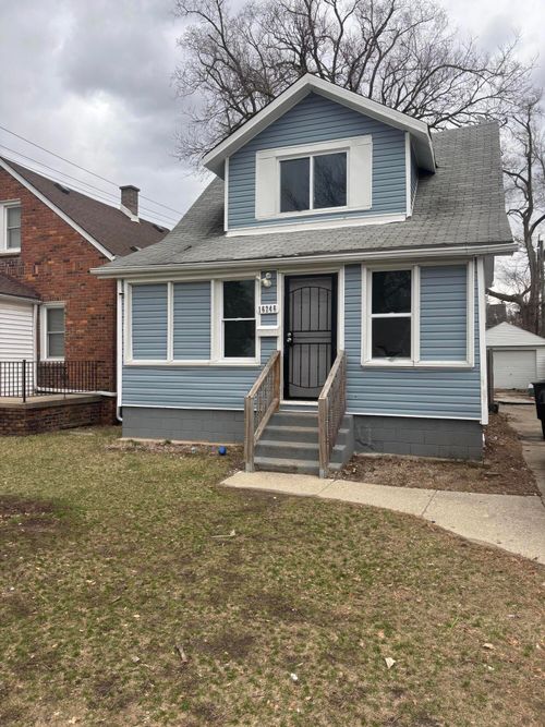 16246 Coyle St, Detroit, MI, 48235-3809 | Card Image