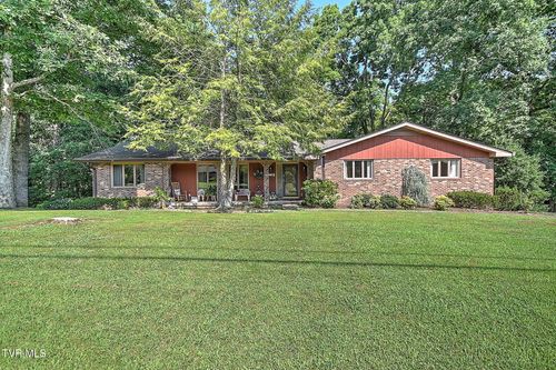 2513 Essex Dr, Kingsport, TN, 37660-4714 | Card Image