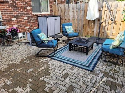 Patio | Image 2