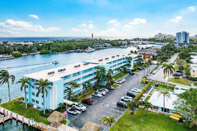 APT-8C - 2772 Ne 30 Th Ave, Condo with 2 bedrooms, 2 bathrooms and null parking in Lighthouse Point FL | Image 37