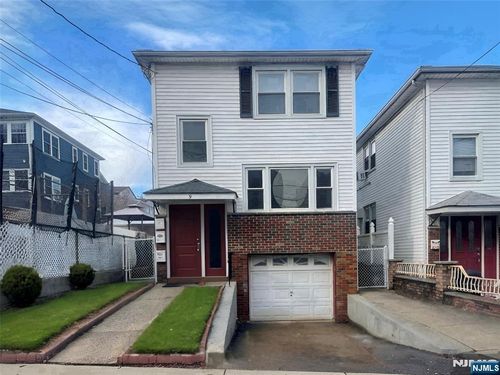 9 Radley St, Kearny, NJ, 07032-5969 | Card Image