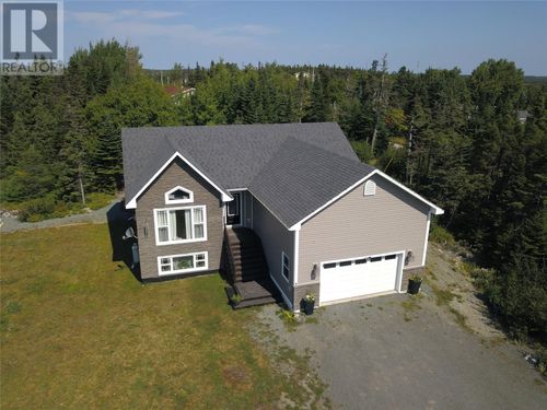 16 Park Cres, Catalina, NL, A0C | Card Image