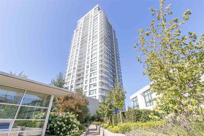 1902 - 602 Como Lake Avenue, Condo with 2 bedrooms, 2 bathrooms and 1 parking in Coquitlam BC | Image 1