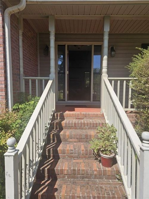 1389 Caritas Ct Se, Conyers, GA, 30013-5800 | Card Image