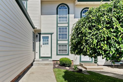 1329 Lexington Dr, Cecil, PA, 15055 | Card Image